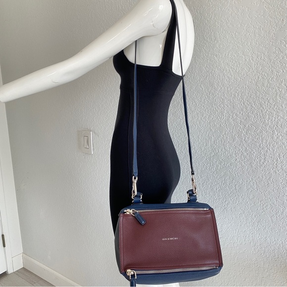 Givenchy pebbled colorblock leather shoulder bag - Picture 9 of 15